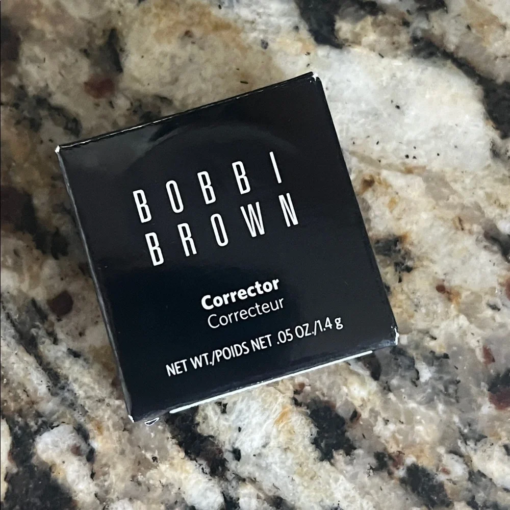 ⚡️🎃Bobbi Brown Corrector Light to Medium Peach